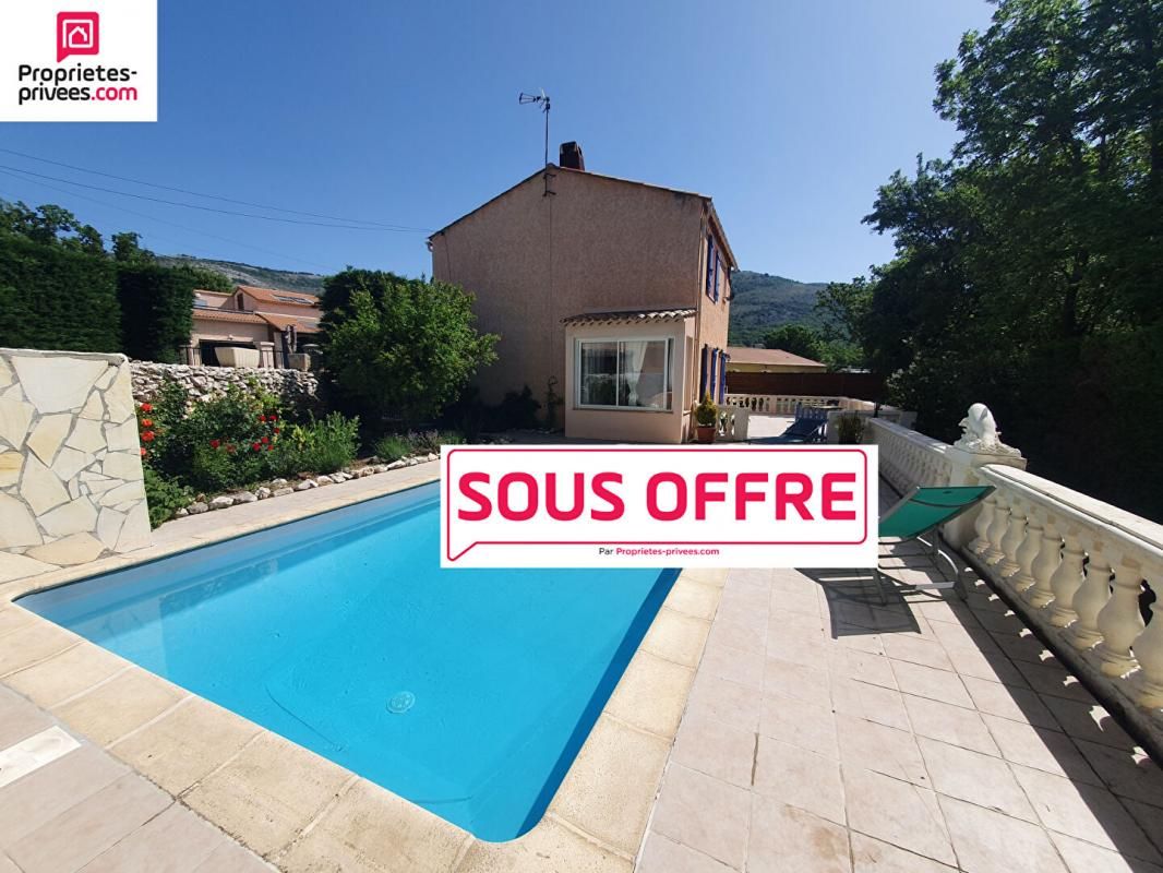 VILLA 5 PIECES 106 m2 AVEC PISCINE ET TERRASSE