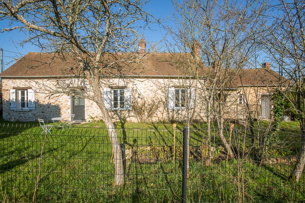 Maison à Houlbec Cocherel 27120;  4 pièces, 2 chambres, 67 m2, et son terrain de 371 m2