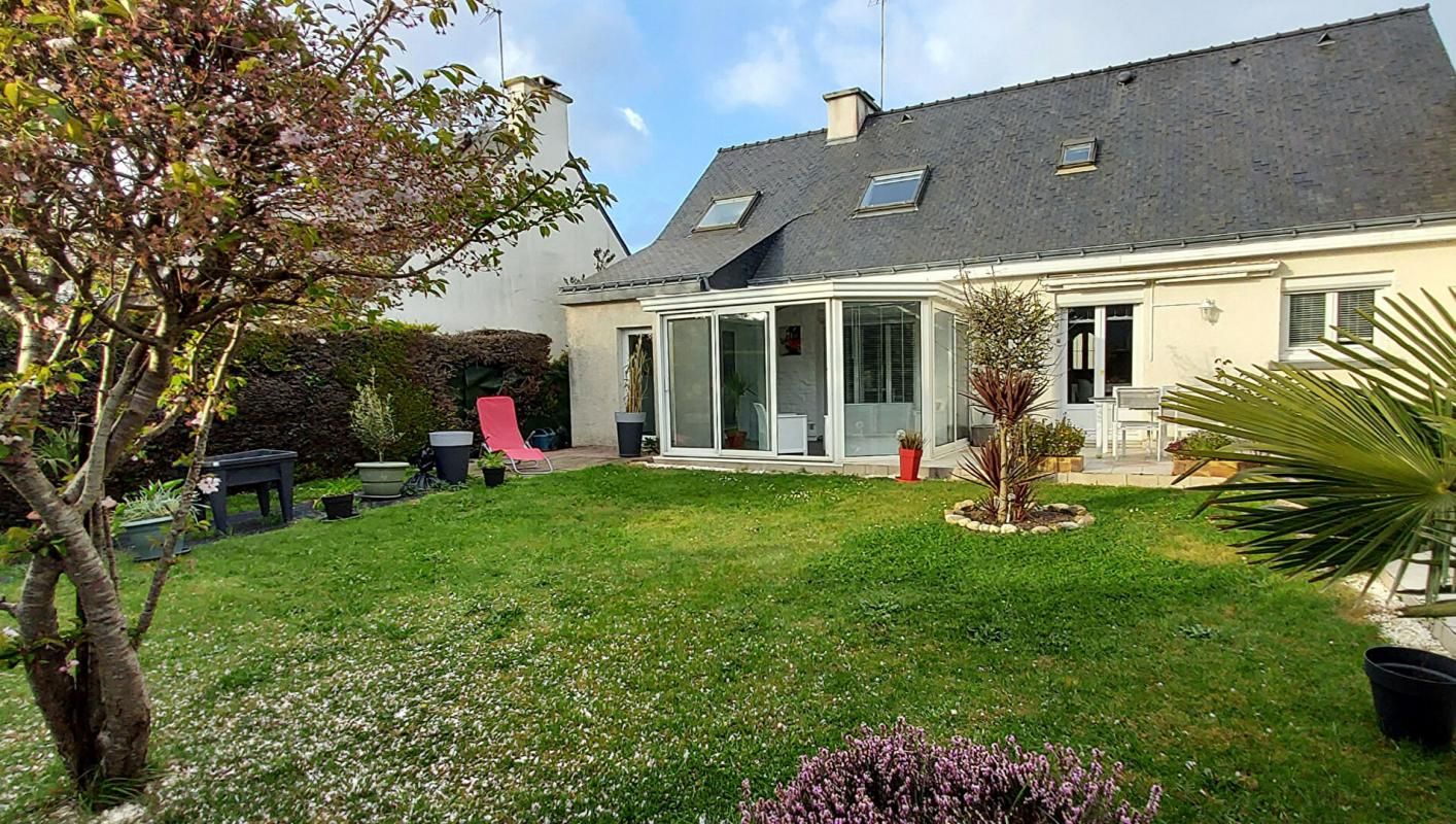 56600 Lanester face Lorient maison T7 359 900 HAI