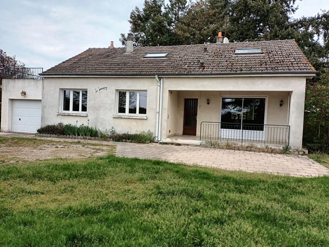 Maison Bray En Val 6 pièce(s) 130 m2