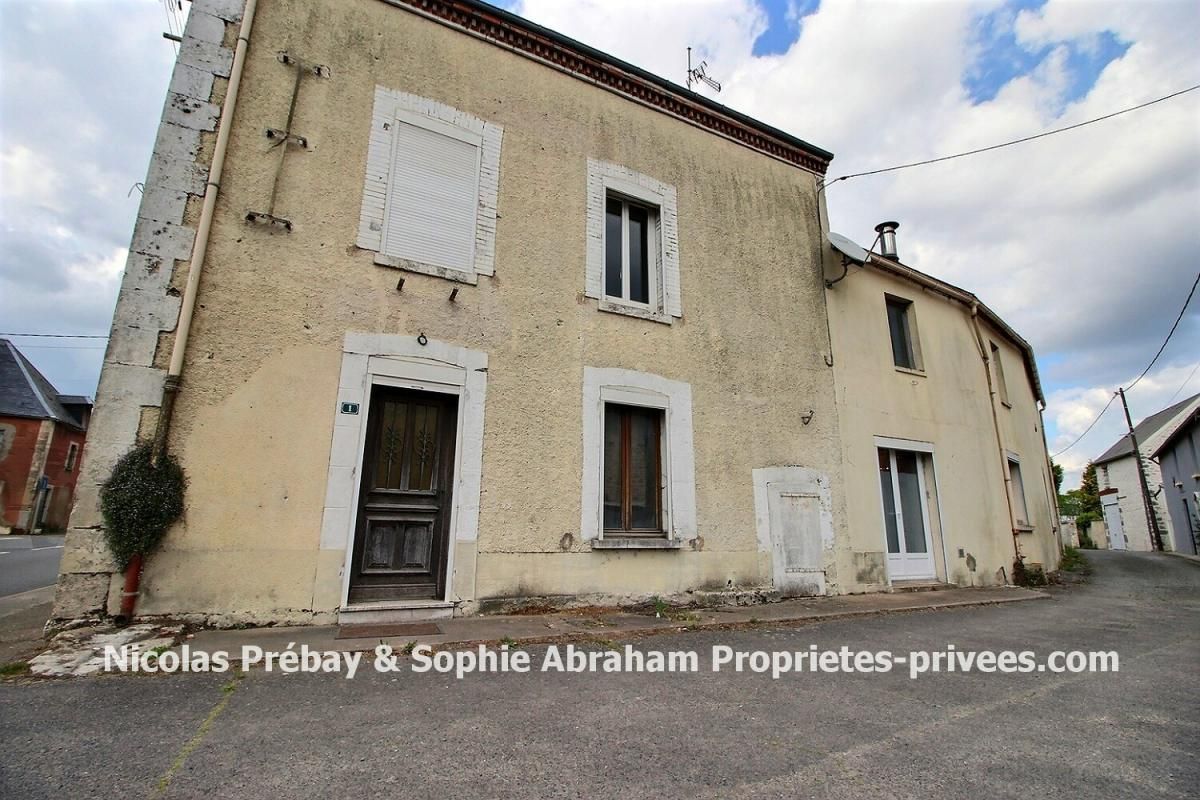 Maison en pierres avec 3 chambres, garage et terrain