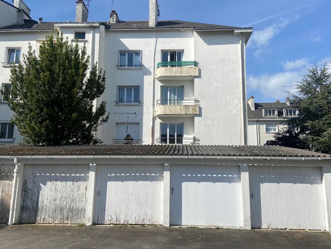 Garage - Saint Nazaire 14 m2 -