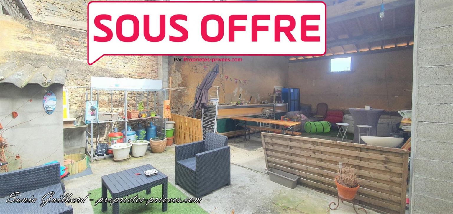 Maison de village 7 pièces - cour de 70 m² et terrasse -