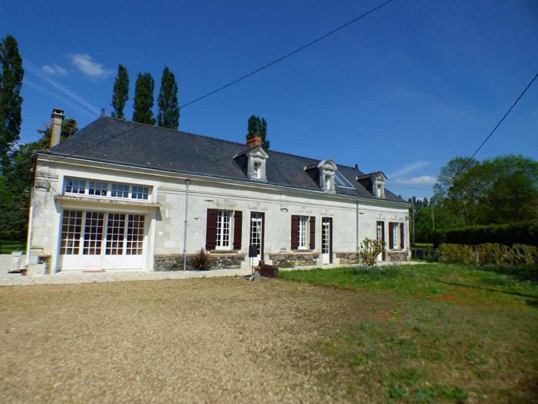 Maison St Mathurin Sur Loire 5 pièce(s) 170 m2