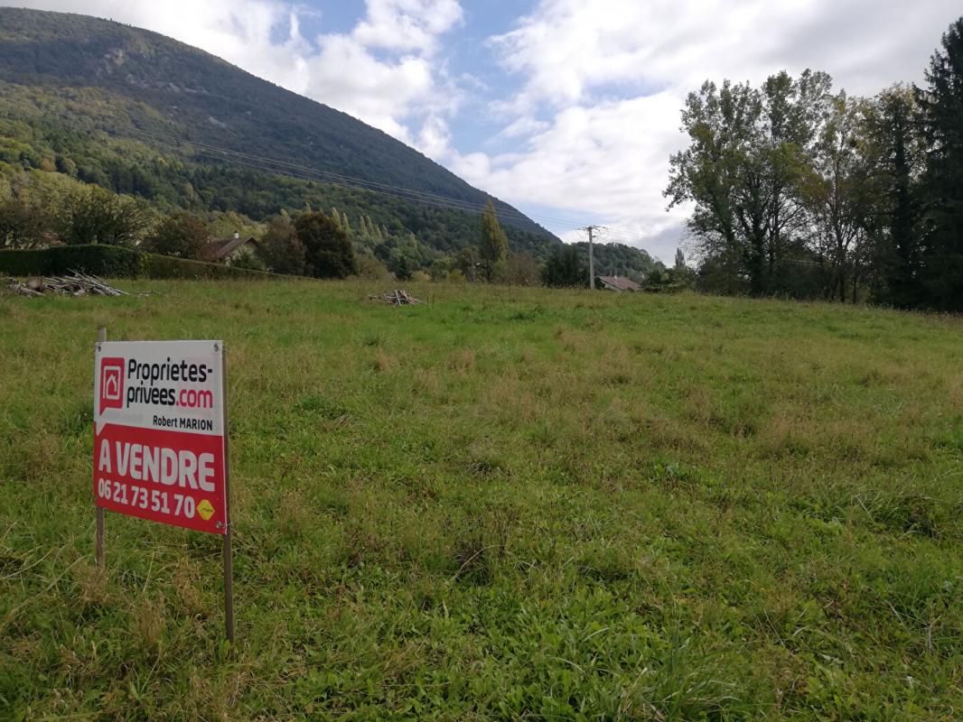 Terrain Chavornay 370 m2