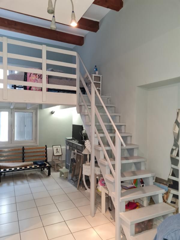 Studio de 45m2 13005 Marseille