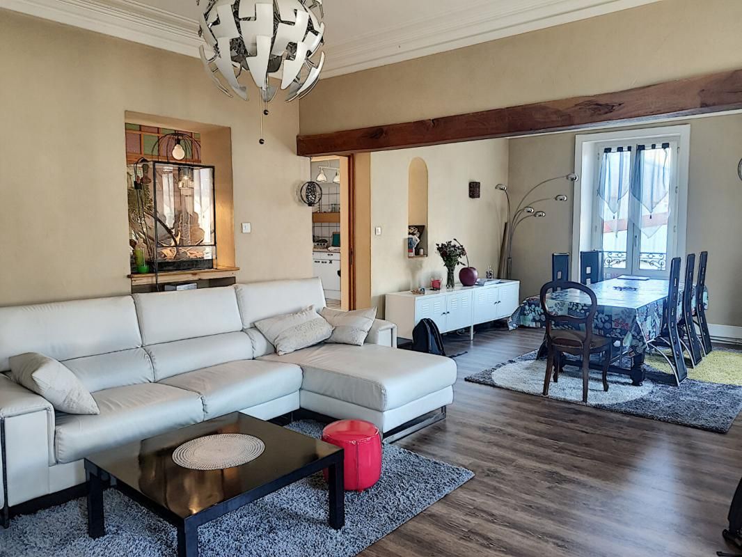Appartement Saint Etienne Les Remiremont 6 pièces 140 m2