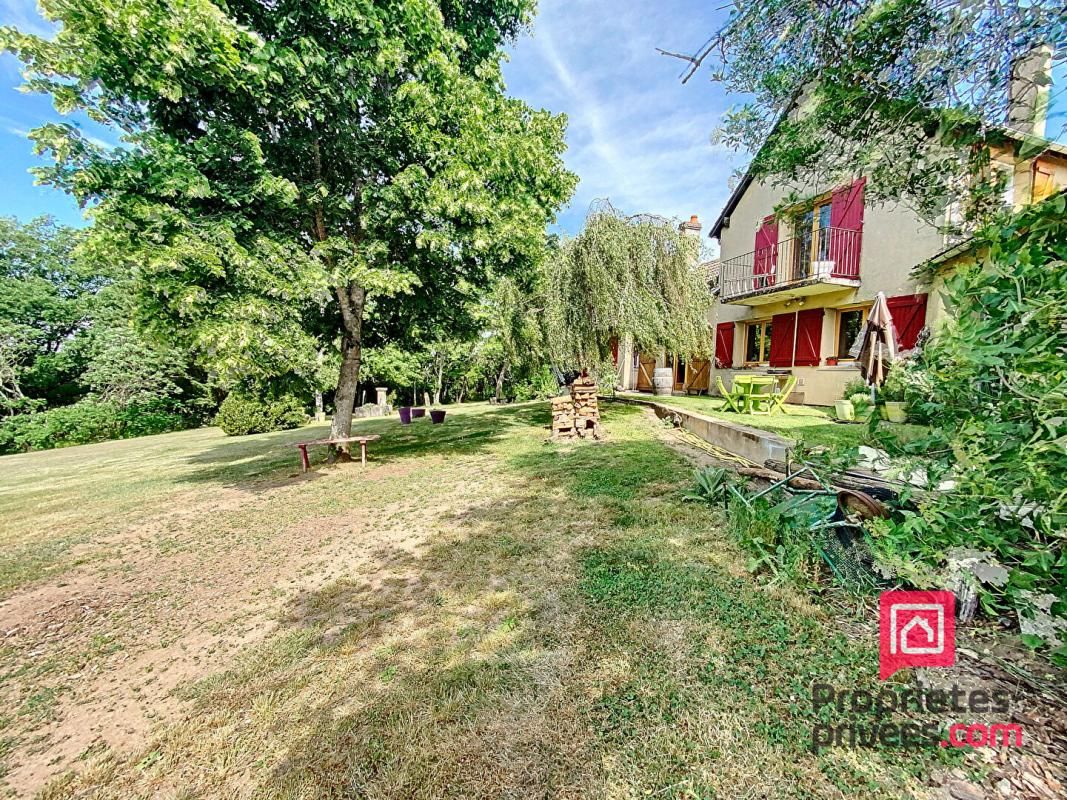 Maison 89200 5 pièce(s) 132 m2