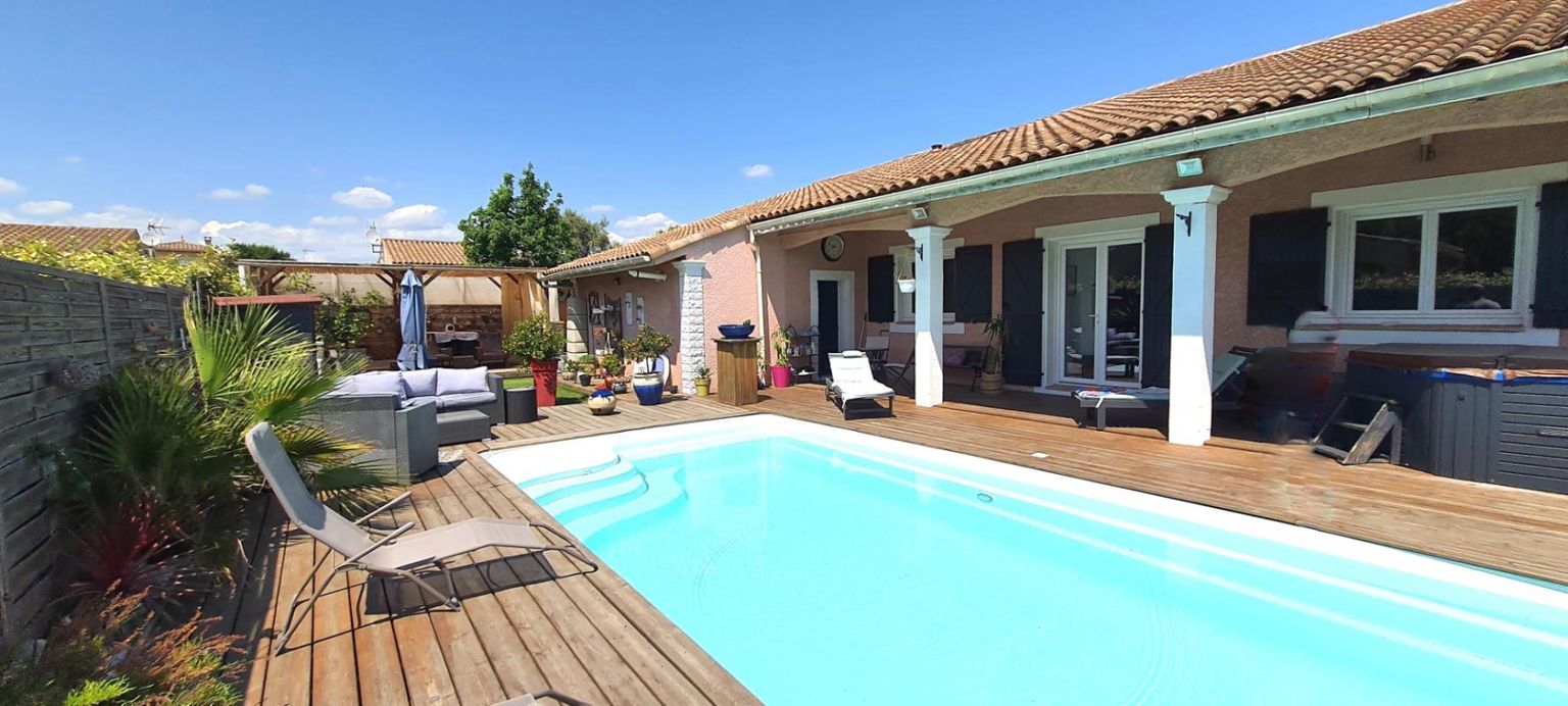 Villa 4 chambres, bureau, piscine et spa