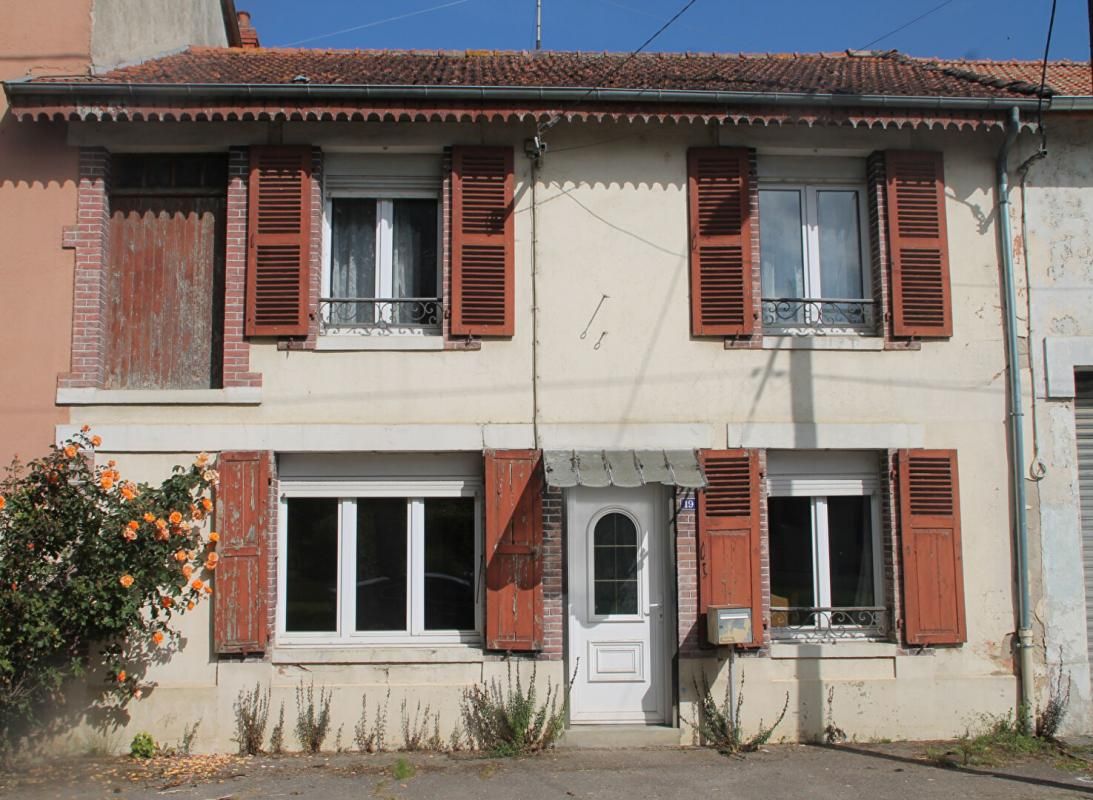 Maison Brieulles Sur Meuse 6 pièce(s) 102 m2