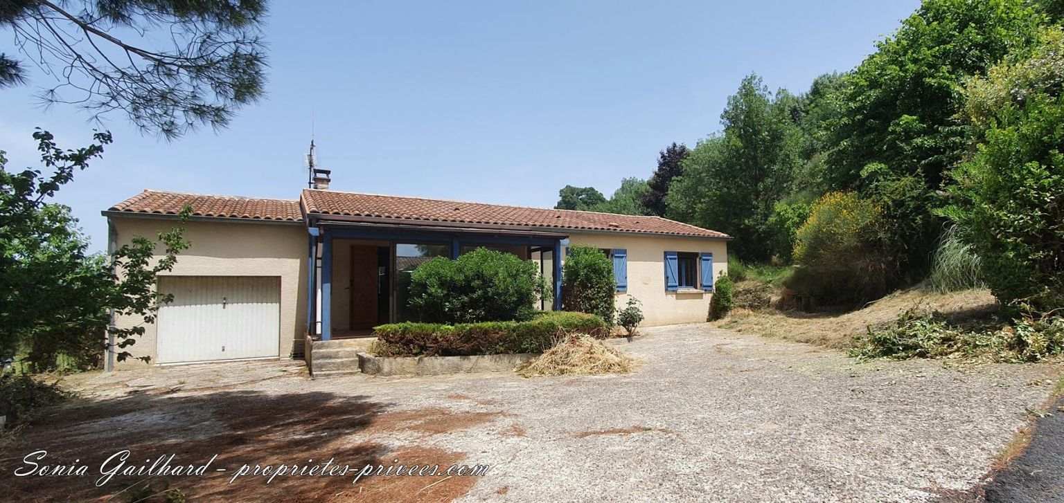 11300 PIEUSSE - Maison plain pied - 3 chambres - garage - terrain 1700 m²