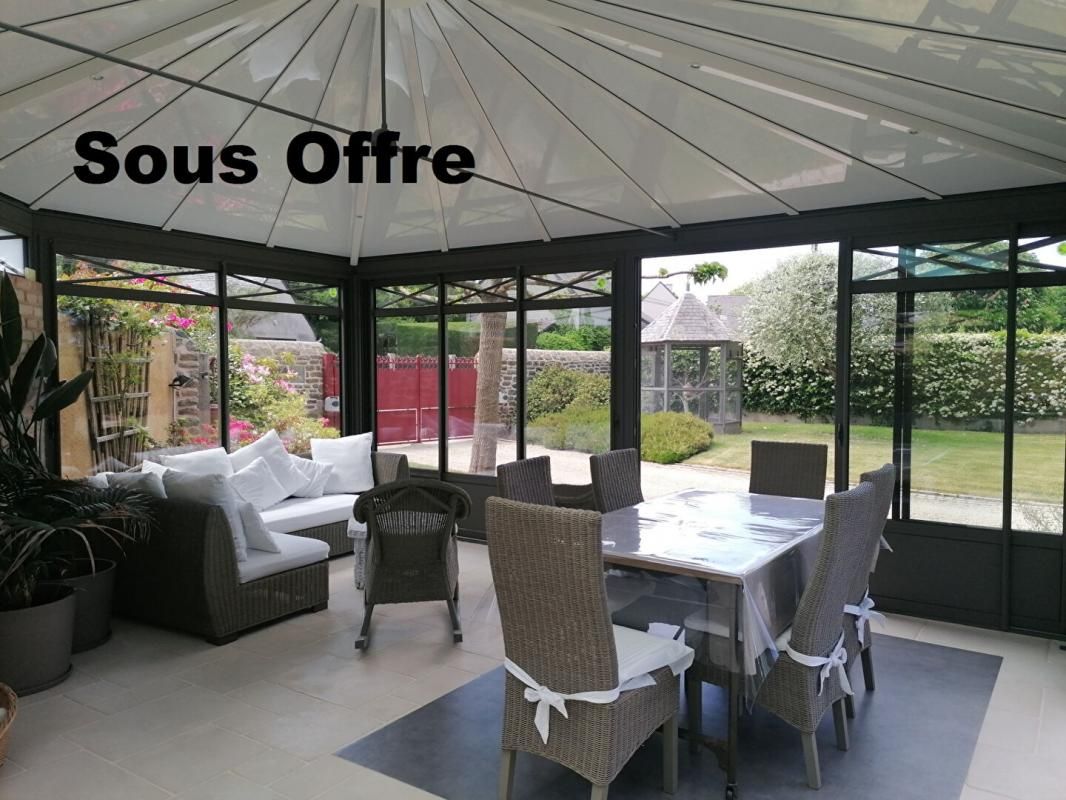 35540 -MINIAC MORVAN Saint-Malo - Longère 8 pièce(s) 228 m2
