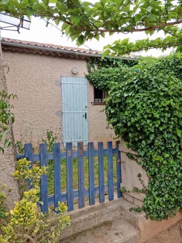 GRANGE SUR JARDIN DE 400 m²