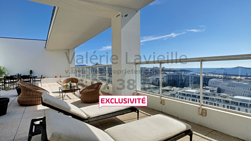 SOUS OFFRE D'ACHAT ACCEPTEE  - MARSEILLE (13002)   JOLIETTE / EUROMED - Exclusivité - ROOFTOP - T3/4 DERNIER étage + TERRASSE 90 m2 VUE MER PANORAMIQUE