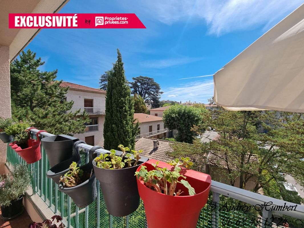 EXCLUSIVITE,  MANOSQUE,APPARTEMENT T3 de 70 m² avec balcon et loggia