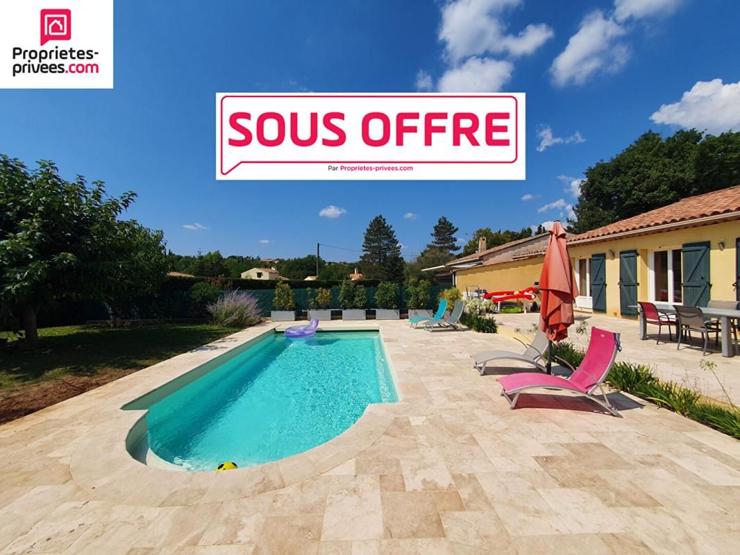 Maison de plain pied 108 m2 5 pièces avec piscine