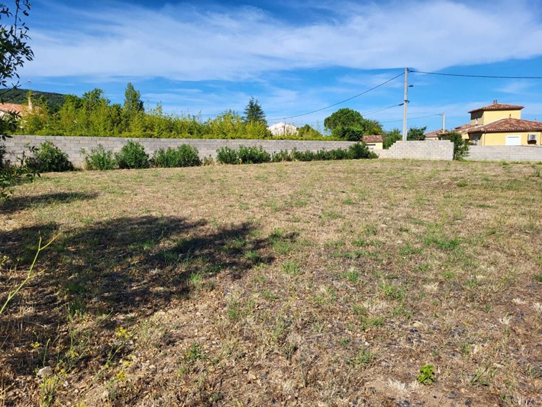 Terrain constructible 479 m² Peret