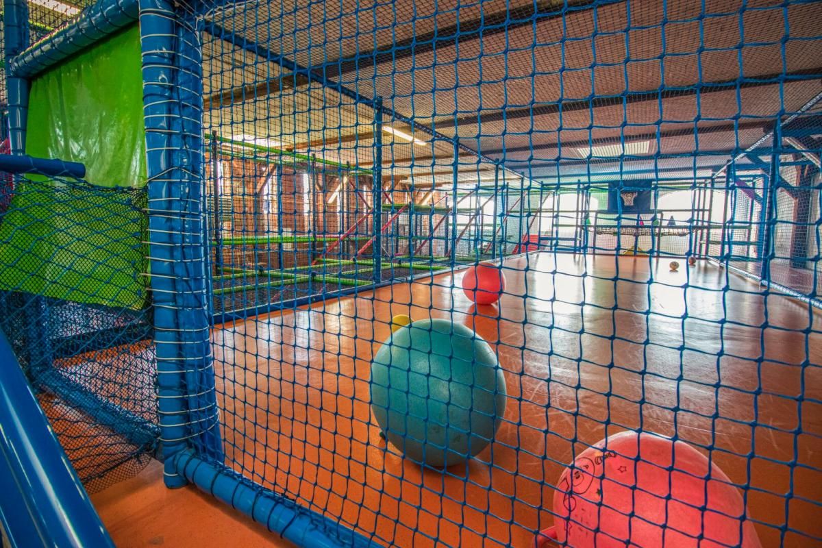 Fonds de commerce parc de Loisirs indoor enfants Mably 1400 m2