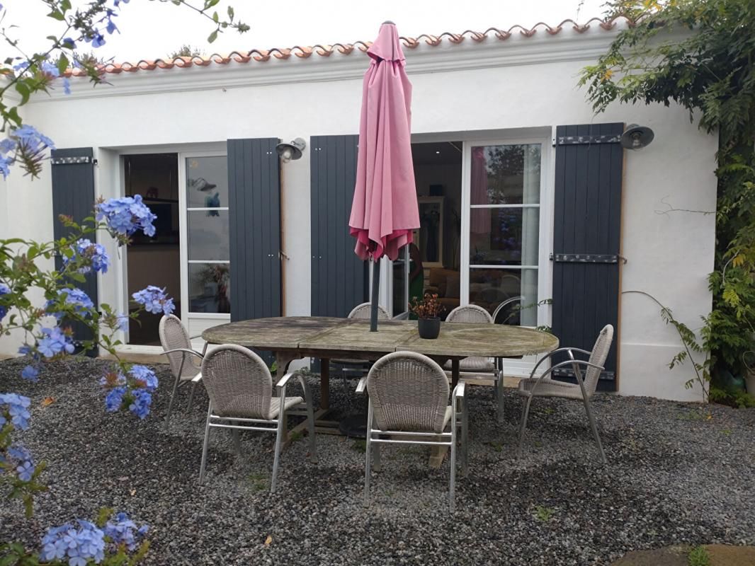 MAISON FAMILIALE