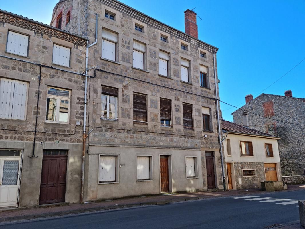 Immeuble La Séauve Sur Semène 12 pièce(s) 300 m²+ combles