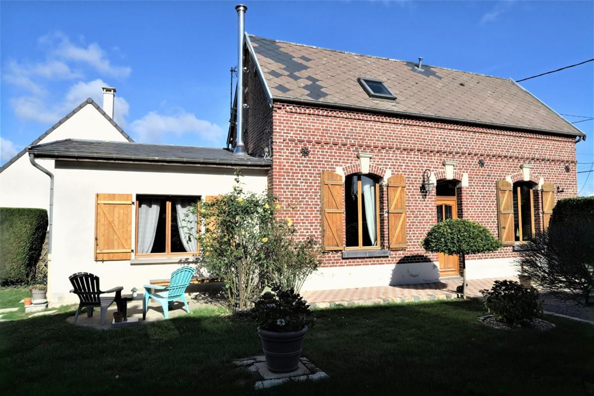 Maison de village individuelle bâtie sur 786m²