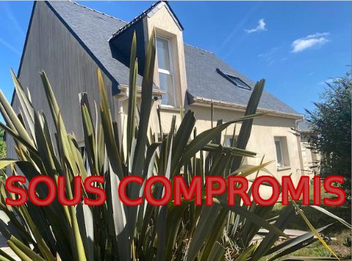 Maison centre Bourg Ploemel