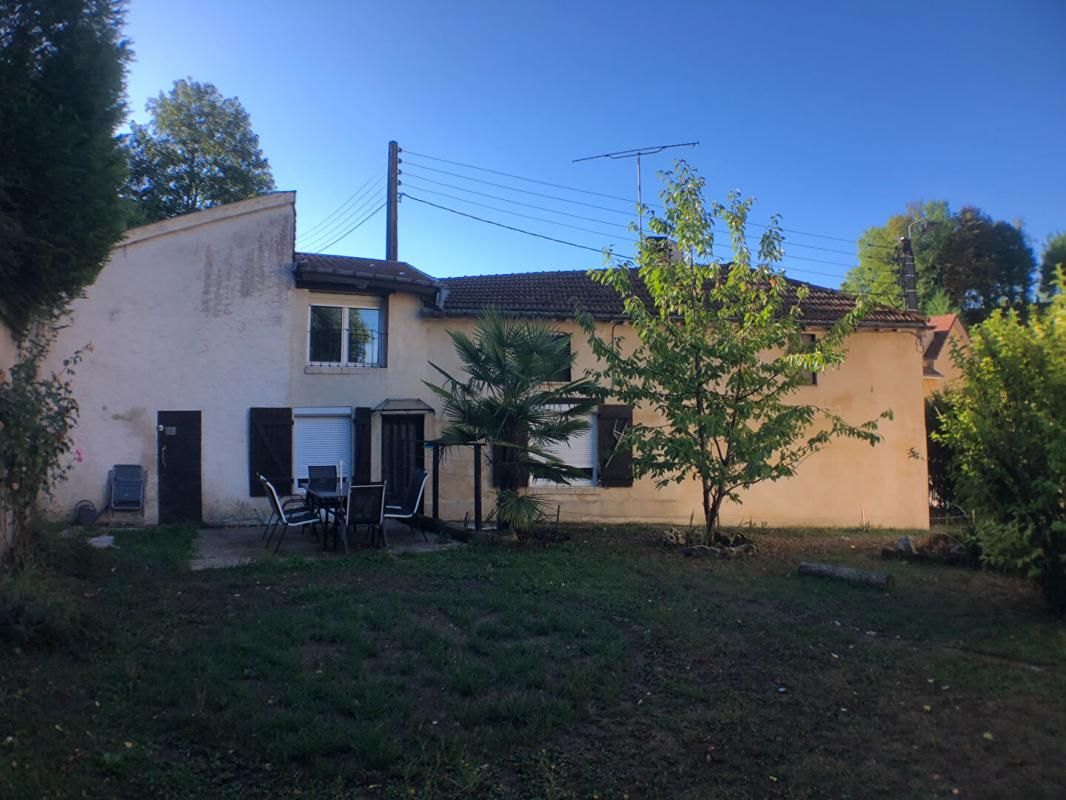 Maison 3 pièces 93m²