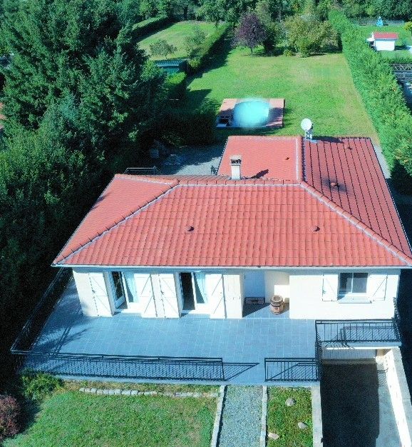 Belle villa sur terrain de 3000 m2