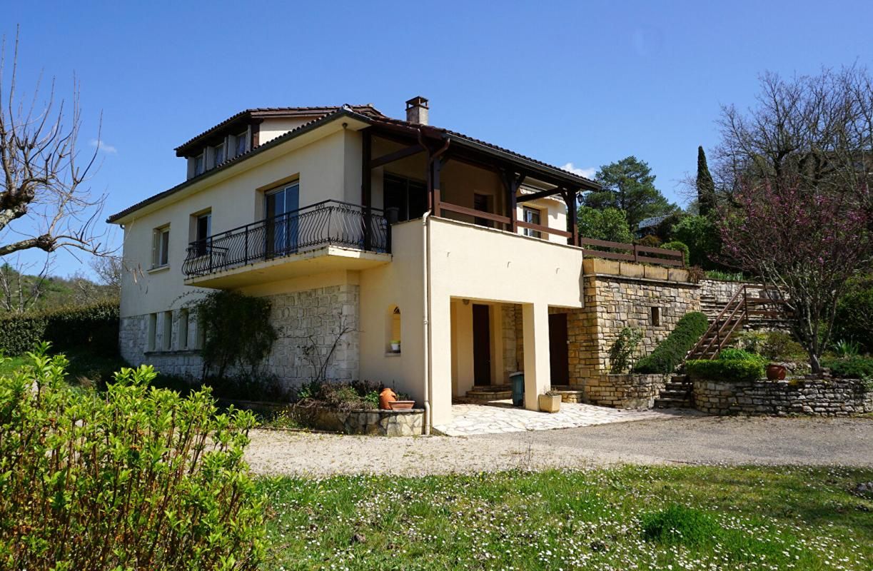 Maison Cahors avec jardin et atelier, potentiel 365m²