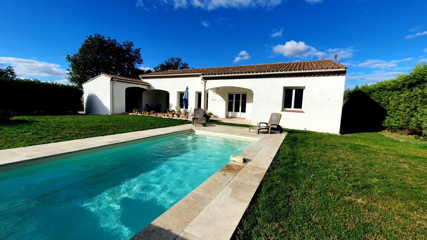 Propriété agricole avec terrain maison + bâtisse en pierre