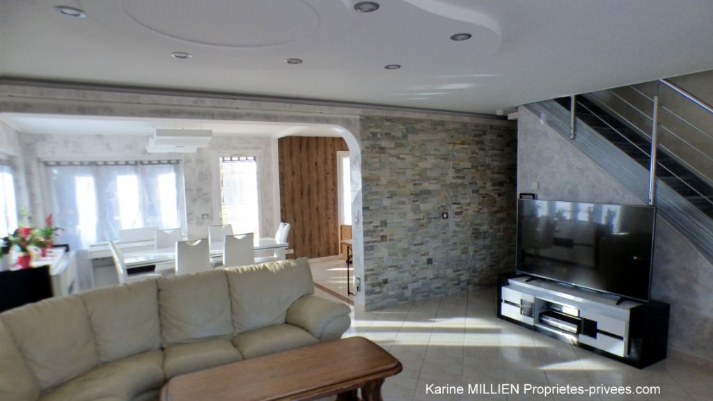 SAINT GERMAIN SUR AVRE 27320 Maison récente - 1 étage - 4 chambres - Piscine hors sol - Sous sol - Garage - Terrain - 249 000  HAI