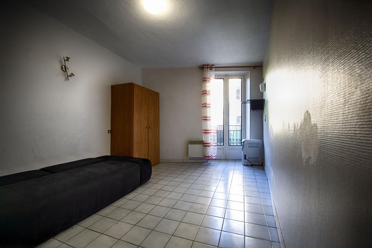 Studio meublé de16m2 en plein centre ville d'Aix les Bains