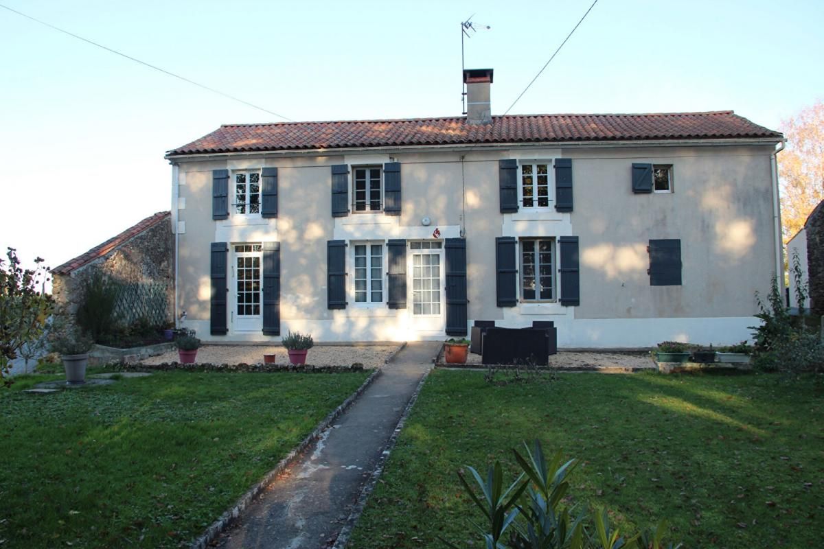 Maison L Hermenault 5 pièce(s) 112 m2