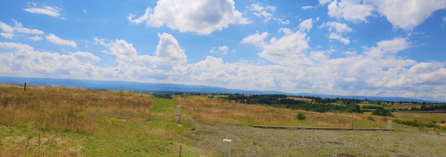 Terrain  plat de 670 m2 avec vue