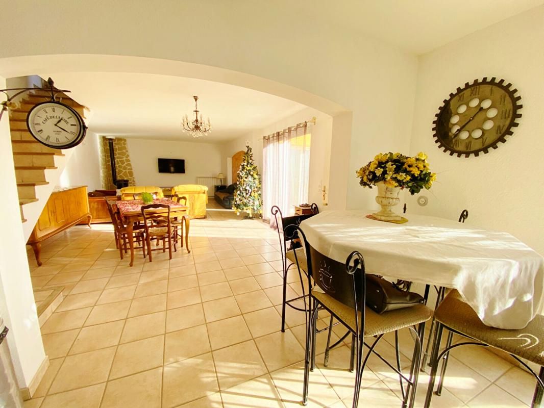 Villa 3 chambres 120m²  Salon de Provence
