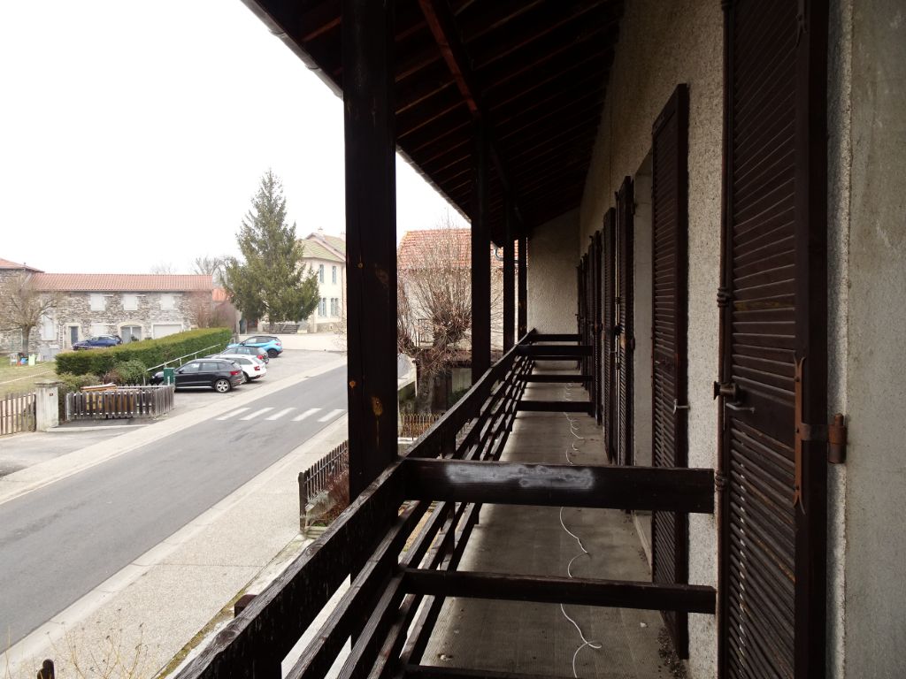 Beaulieu 43800 Immeuble environ 250m² 3 voire 4 logements