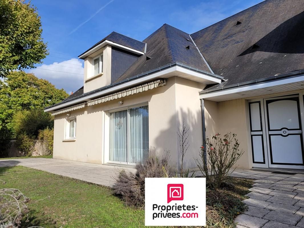 Maison 7 Pièces 300 M² Châtellerault Plein Centre