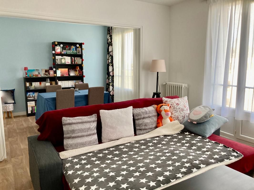 Appartement Saint Martin Des Champs 6 pièce(s) 99 m2