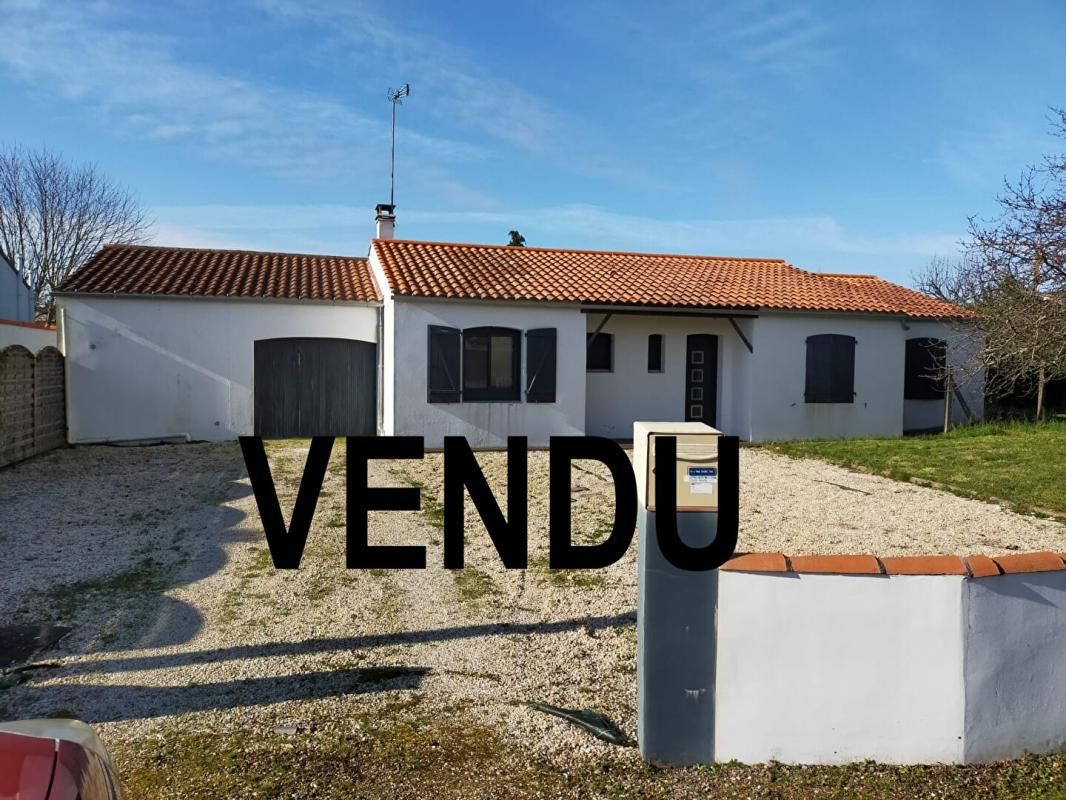 Maison Les Magnils Reigniers 4 pièce(s) 112 m2