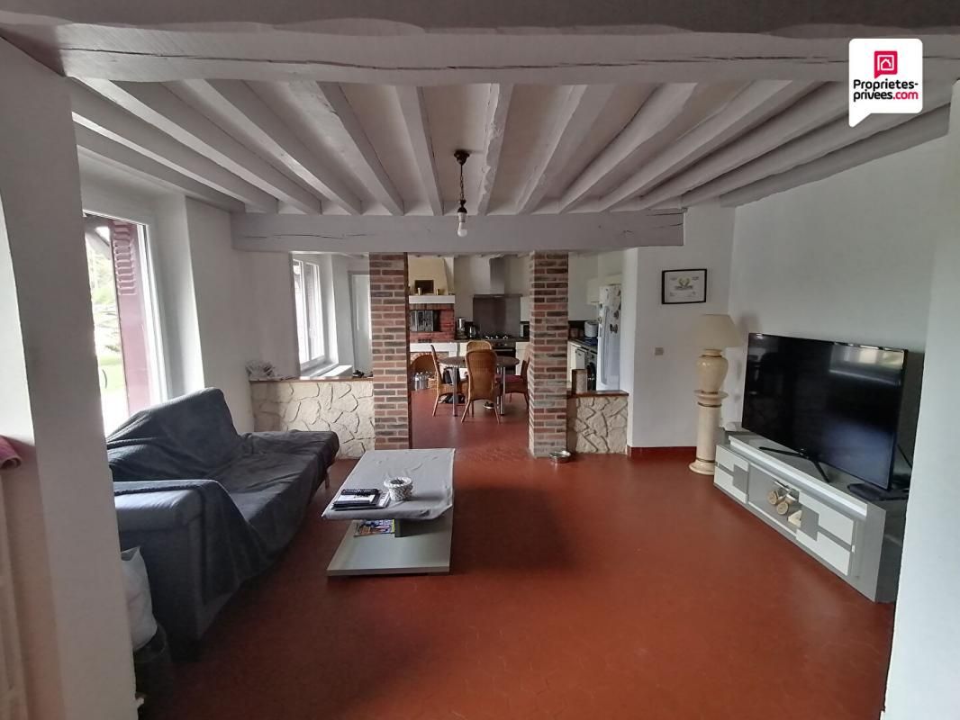 SAINT GERMAIN SUR AVRE Maison individuelle de type longère - 1 étage - 4 chambre - Piscine hors sol - appentis et bâtiment annexe - Garage - Terrain - 259 975  HAI