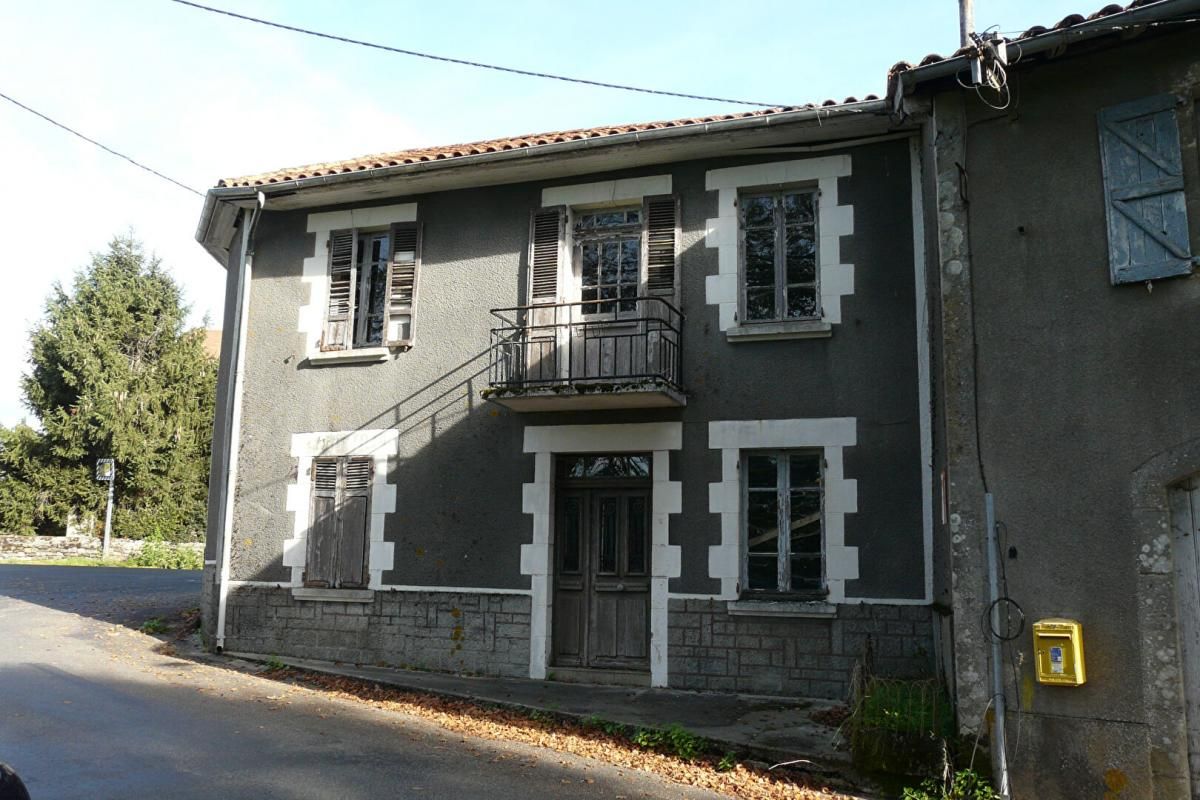 CORPS DE FERME
