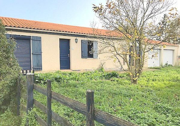 Charmante maison de plain- pied 100 m2 3 ch  garage double jardin