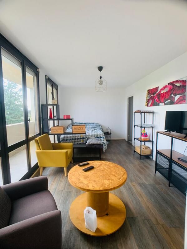 Appartement Pau 1 pièce(s) 31.78 m2 environ