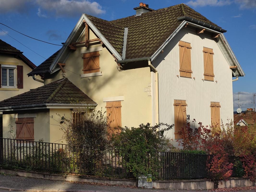 Maison Belfort 5 pièces 82 m2 avec 2 garages sur 345 m de terrain clos