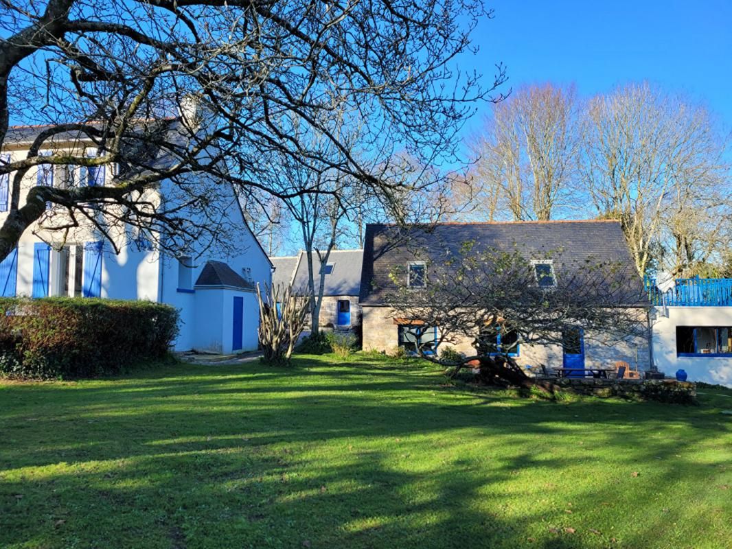 COMBRIT STE MARINE 29120 Demeure de charme au calme (4 maisons)