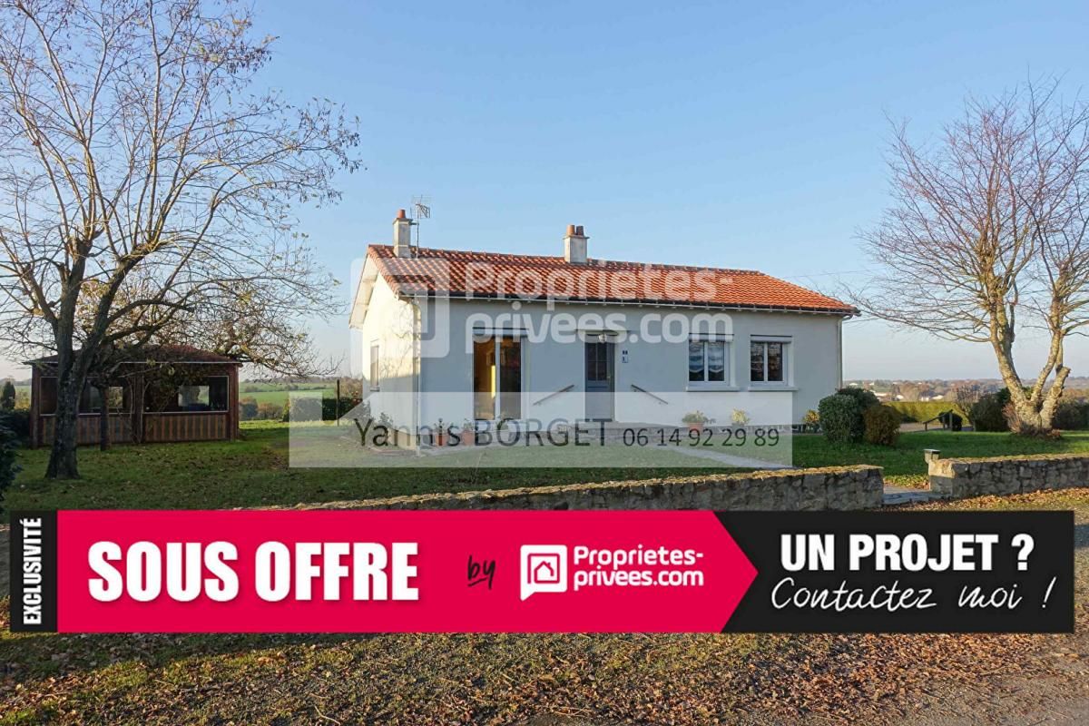 MAISON de VILLAGE de 84 m2 -  Jardin de 3 000 m² - dépendances