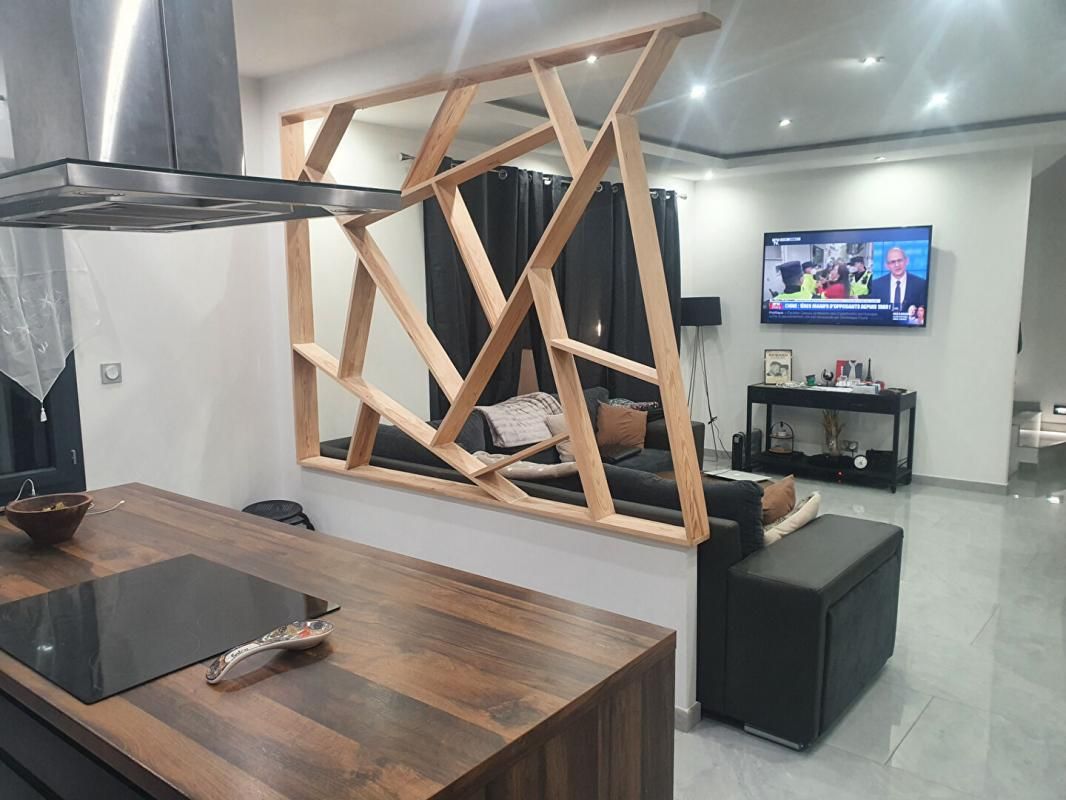 Immeuble  9 pièce(s) 150 m2