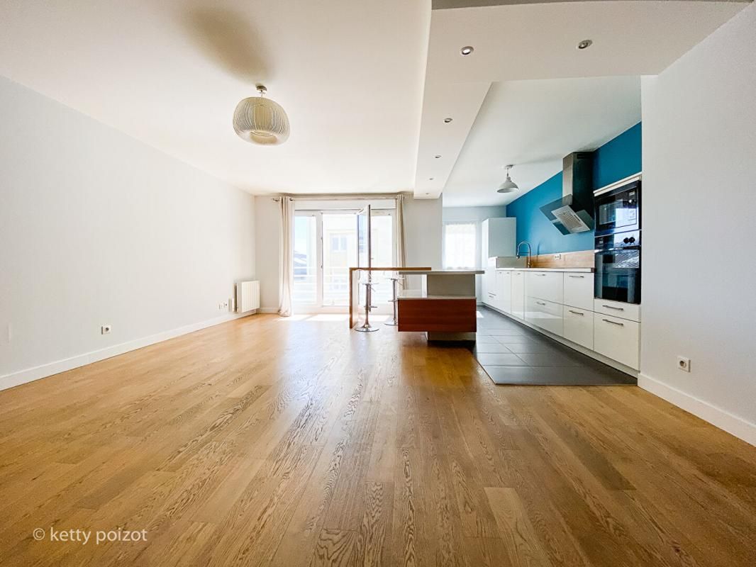 A LOUER - Appartement Nantes Quai de Versailles T3 avec Balcon