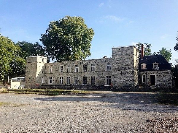 Maison Laon 1500 m2
