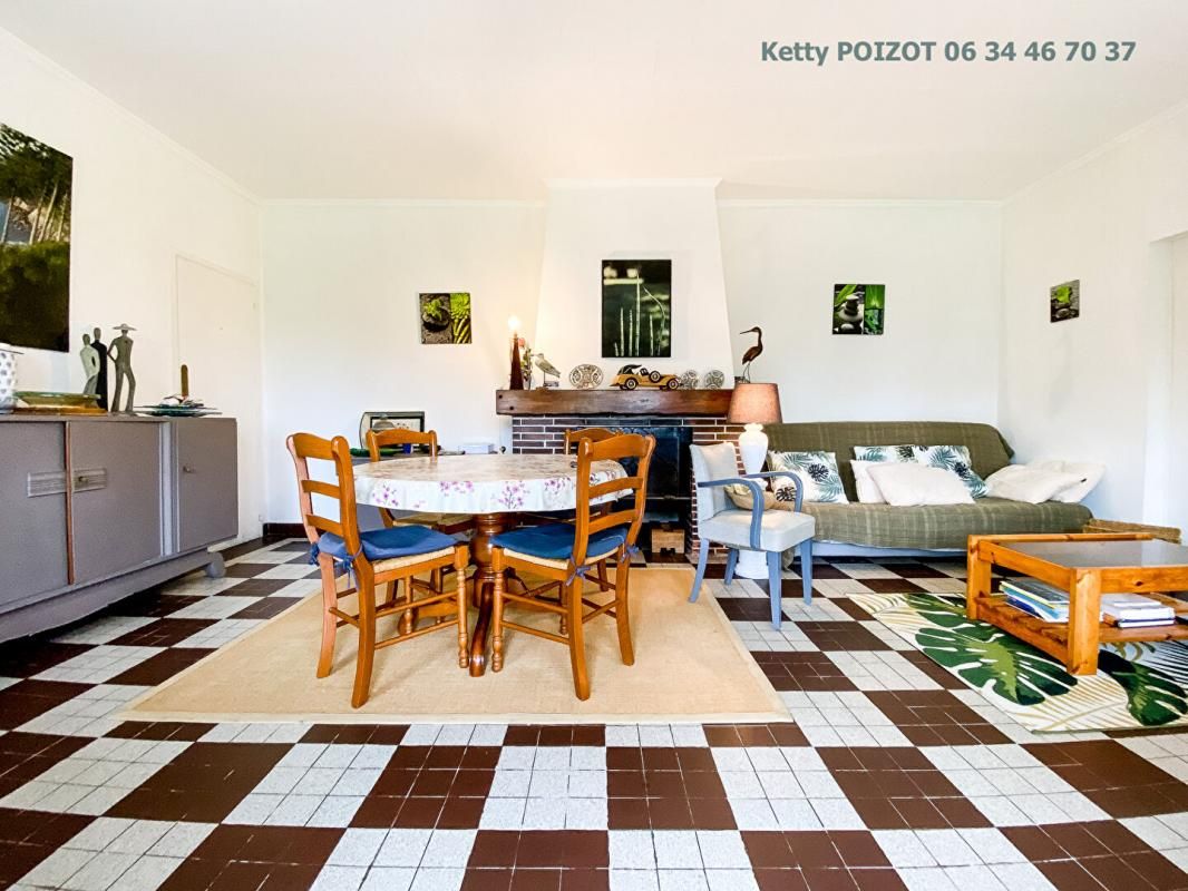 Exclusivité Maison Barbâtre 4 pièces de 56m2 environ et annexe